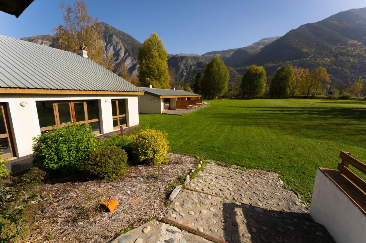 Gite Le Grand Renaud Le Bourg-d'Oisans Exterior photo